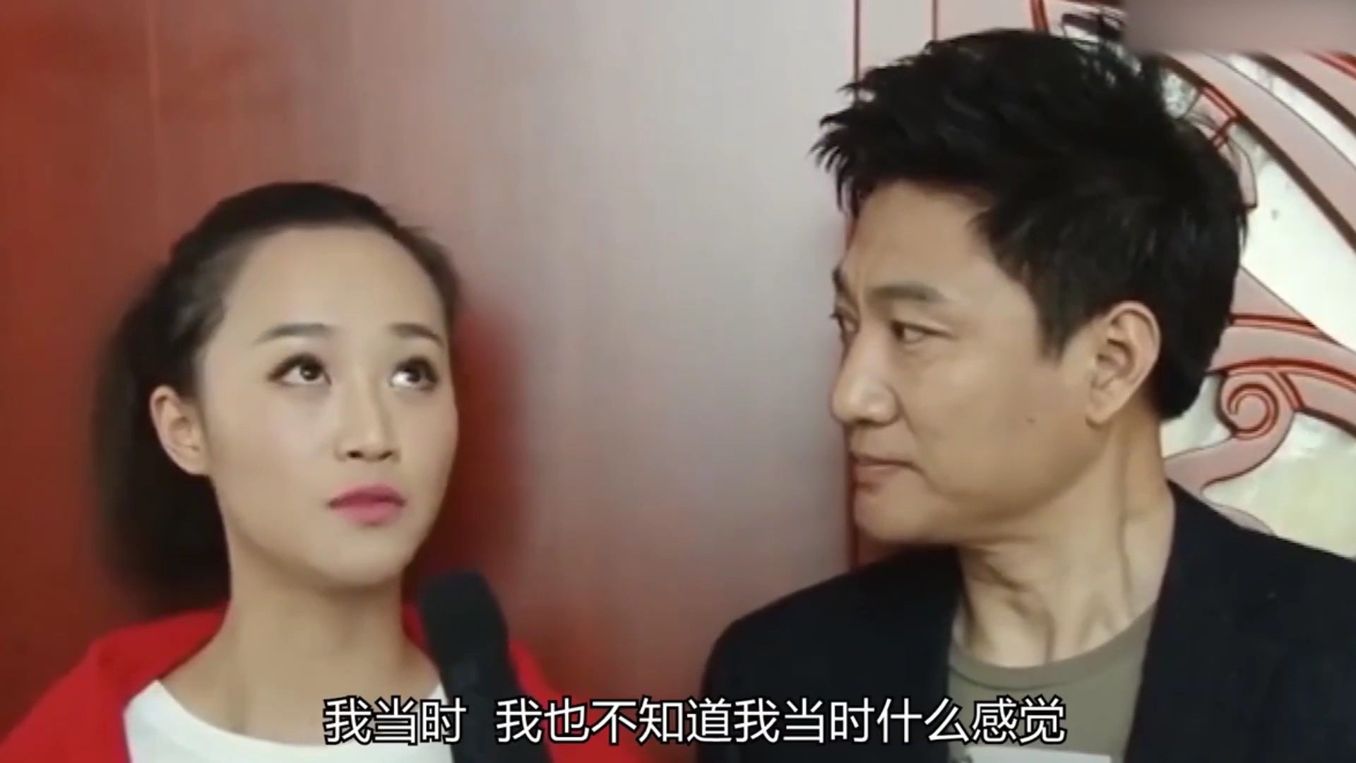 女明星台上突发事故，明星突发事件 
